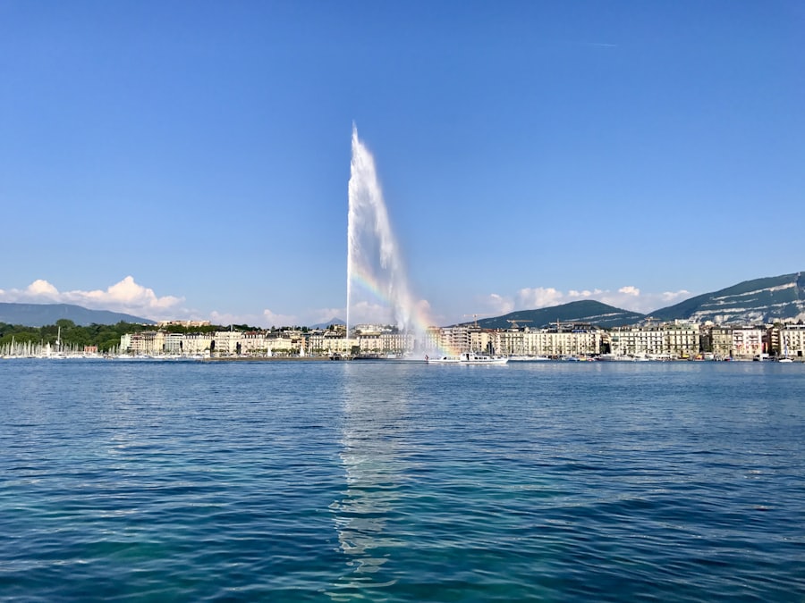 Le Jet d'Eau de Genève vu depuis la rade